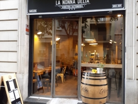 La Nonna Delia Vermuter�a, Foto 1