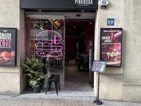 PINK BUDA, Foto 1