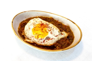 D�JA V� Cafe Restaurante iran� y afgano: Mirza Ghasemi