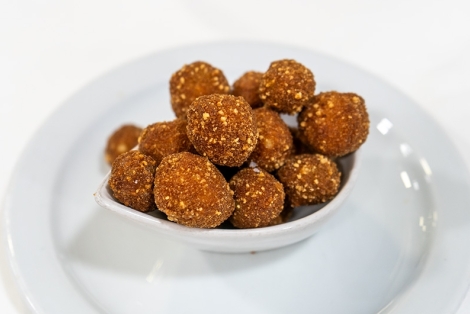 Breaded olives